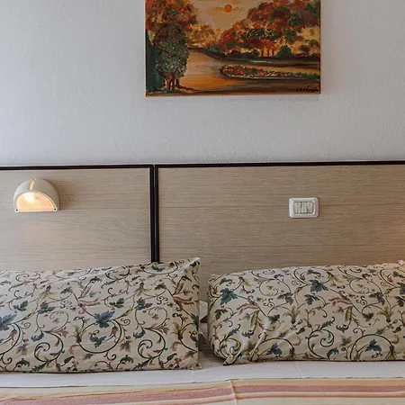 Atlantic Hotel 3*